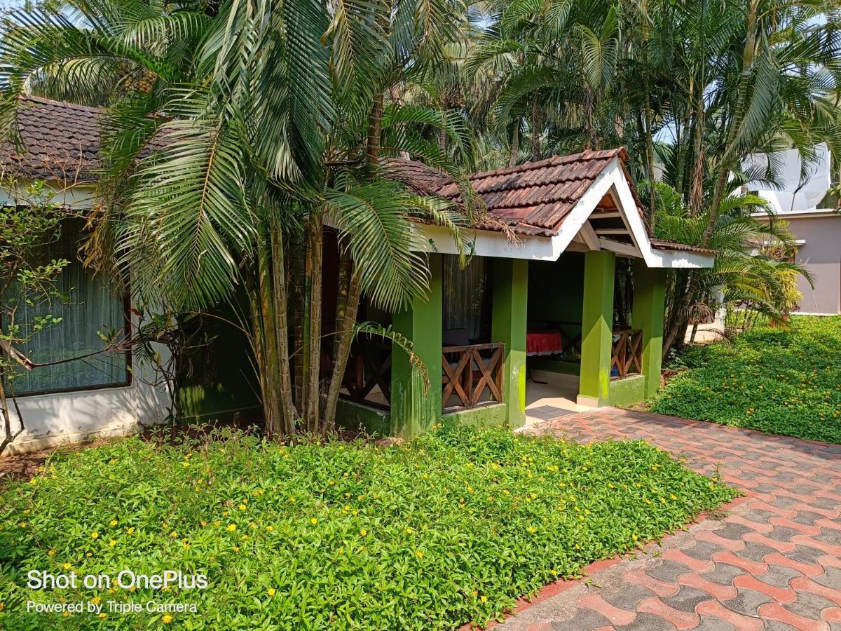 Dunhill Beach Resort อากอนดา ภายนอก รูปภาพ