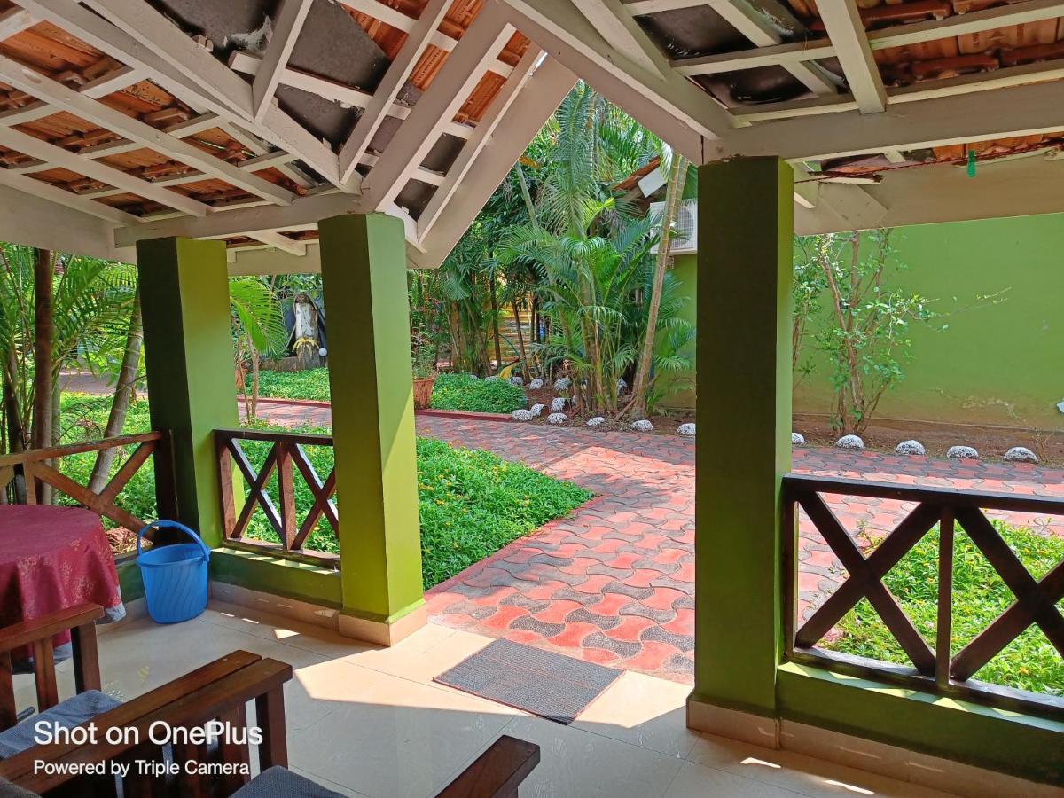 Dunhill Beach Resort อากอนดา ภายนอก รูปภาพ