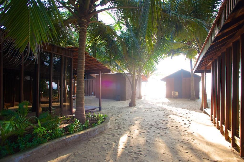 Dunhill Beach Resort อากอนดา ภายนอก รูปภาพ