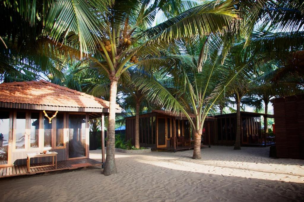 Dunhill Beach Resort อากอนดา ภายนอก รูปภาพ
