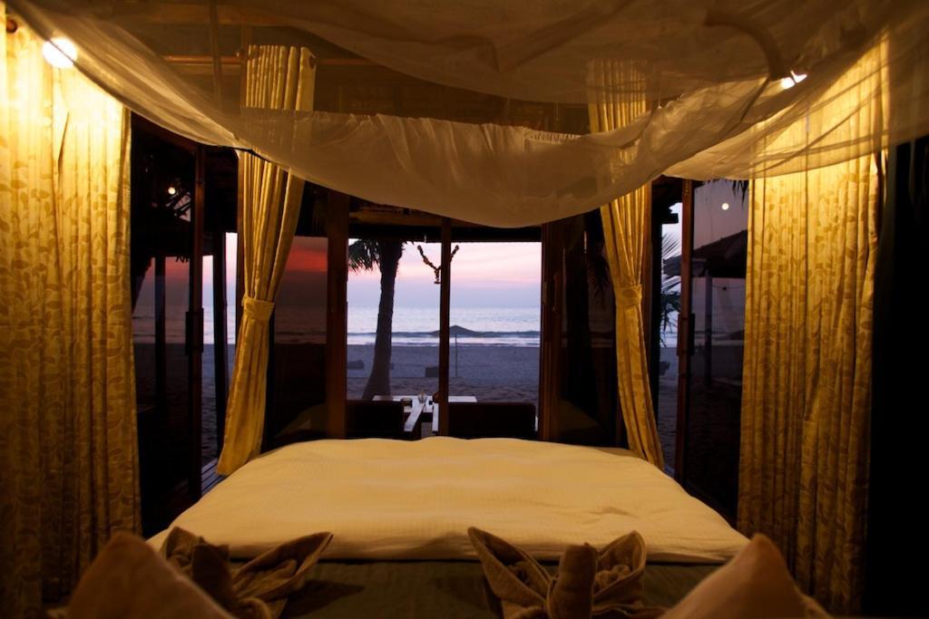 Dunhill Beach Resort อากอนดา ภายนอก รูปภาพ