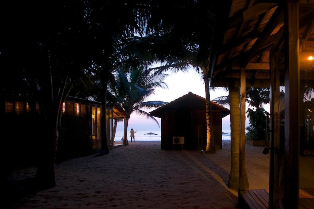 Dunhill Beach Resort อากอนดา ภายนอก รูปภาพ