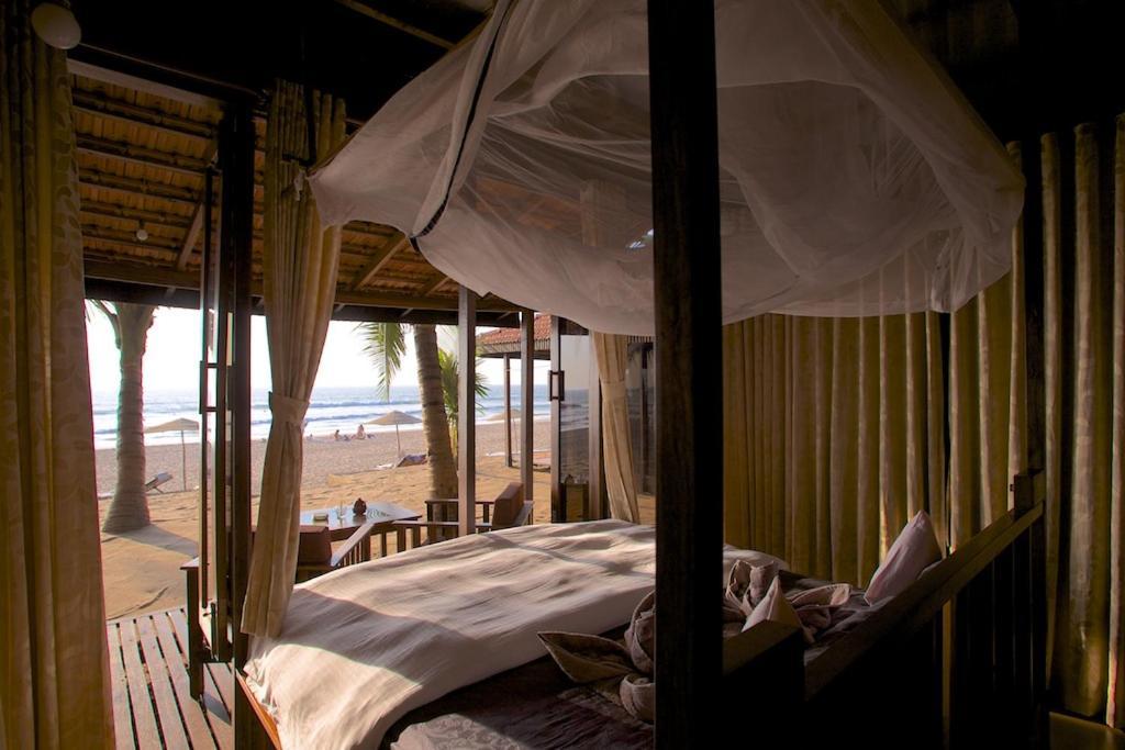 Dunhill Beach Resort อากอนดา ภายนอก รูปภาพ