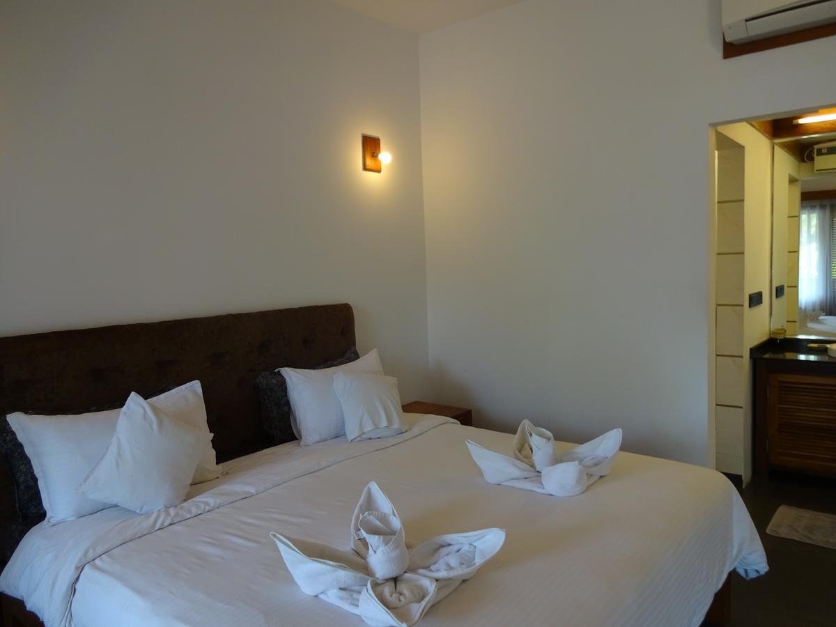 Dunhill Beach Resort อากอนดา ภายนอก รูปภาพ