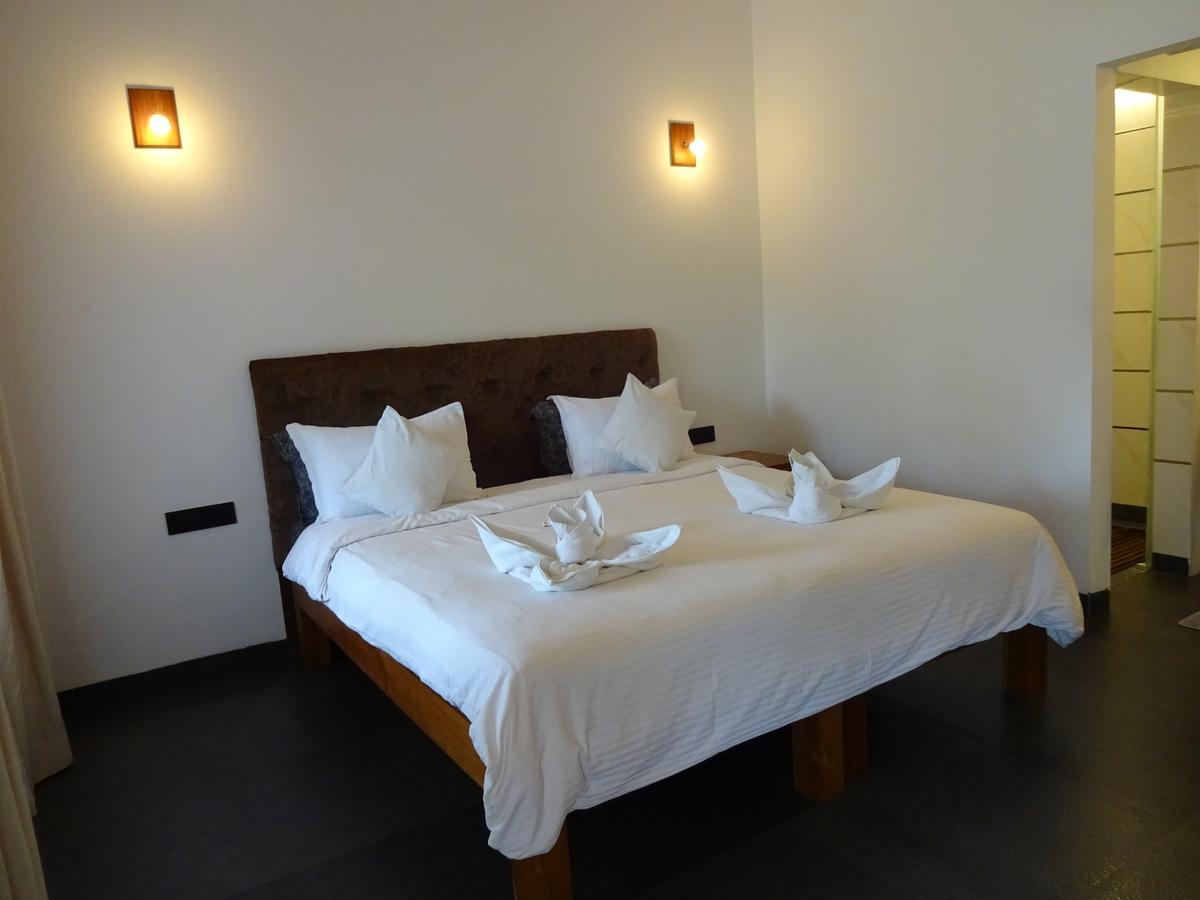 Dunhill Beach Resort อากอนดา ภายนอก รูปภาพ